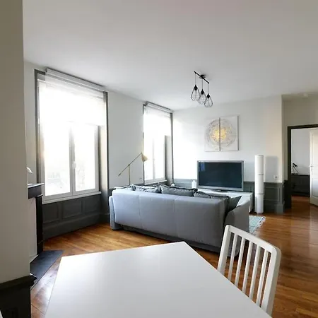 Le Grand Serre - Appart Cosy Proche De La Gare
